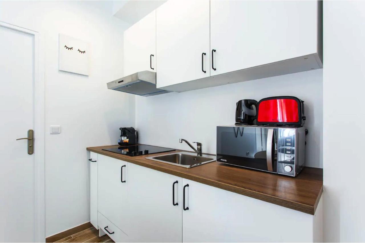 파리 Cmg Place De Clichy - Metro Europe 아파트 외부 사진