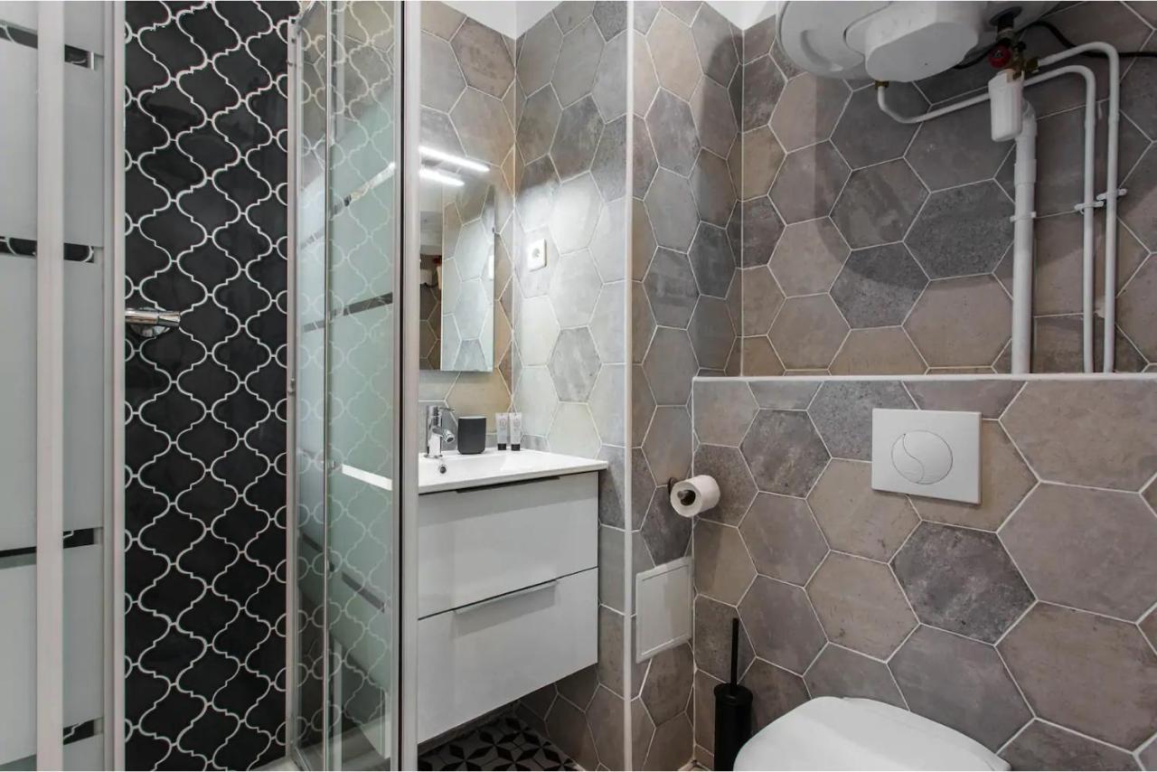 파리 Cmg Place De Clichy - Metro Europe 아파트 외부 사진